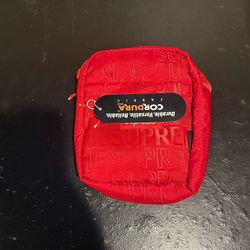 Supreme cross body/shoulder bag