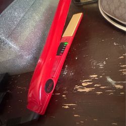 CHI HAIR STRAIGHTENER