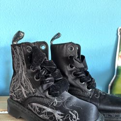 Dr. Marten Boots