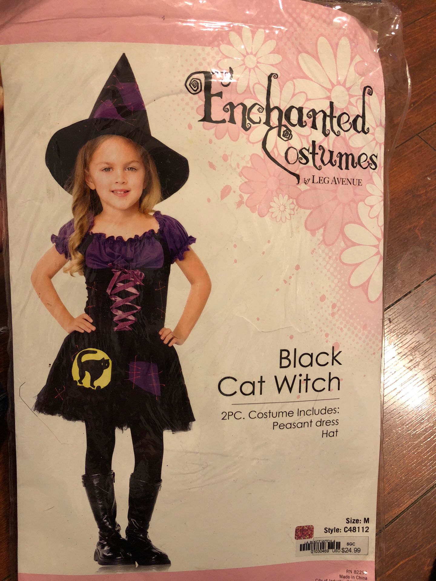 Kids witch costume size Medium