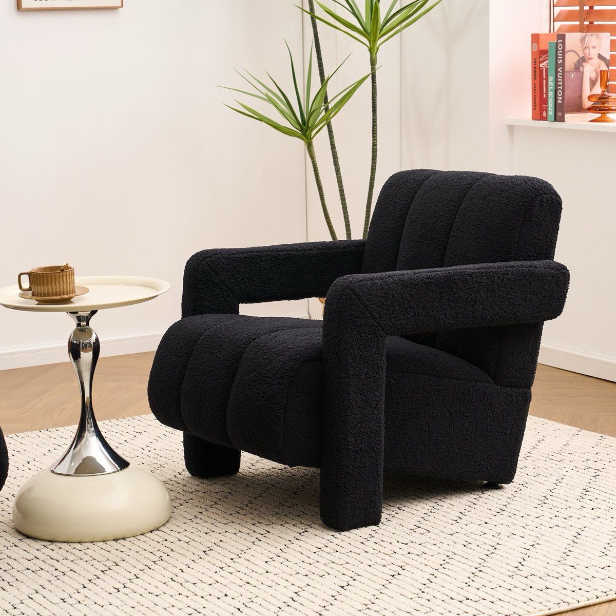 Upholstered Teddy Tufted Armchair