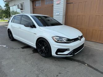 2019 Volkswagen Golf R