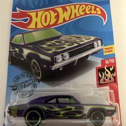 Hot Wheels ‘69 Dodge Charger 500