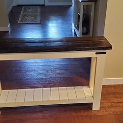 Entry/couch Table 