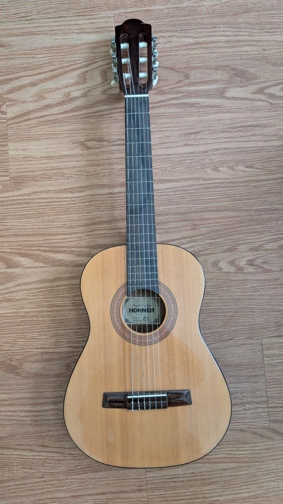 Hohner HC02 1/2 Sized Classical Guitar