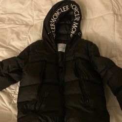Moncler Puffer 