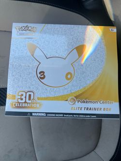 30th Celebration Pokemon Center Elite Trainer Box