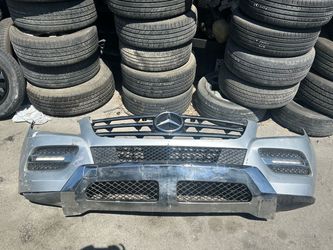 2012-2015 Mercedes ML 350 front bumper