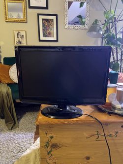 Small Tv W/ Built In DVD