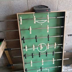 Kids Pool Table And 2 Diferent Games 
