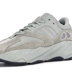 Yeezy boost 700 Salt 2023