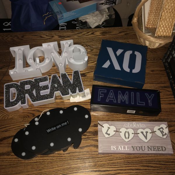 Light Up Signs Decor Bundle For In Costa Mesa Ca Offerup Light Up Signs Decor Bundle