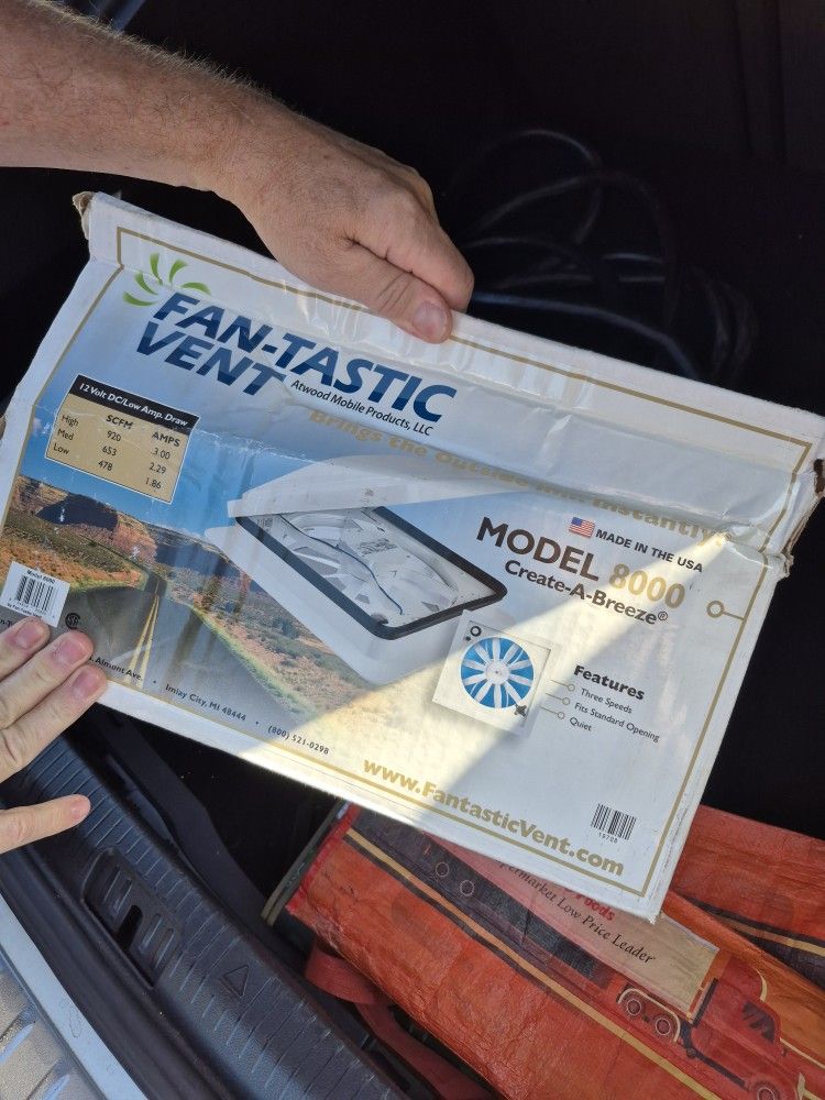 Electric 5th Wheel Amd Camper Fan