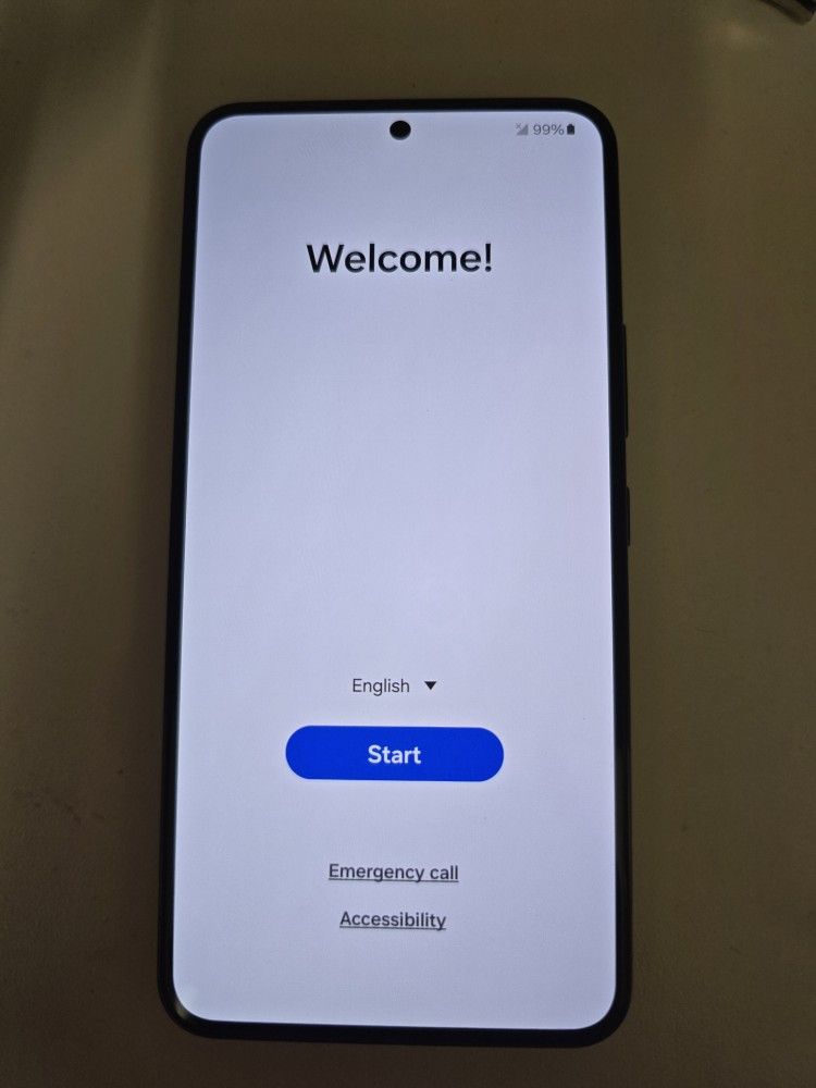 Samsung Galaxy S22 128GB - Unlocked