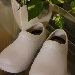 Landau Foot Wear RX White Slip On Nursing Comfort Clogs Shoes Size 6 Womens