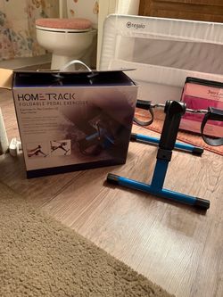 Foldable pedal exerciser