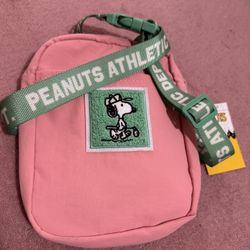 Peanuts Athletic Travel Pouch 