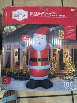 10 ft Santa
