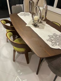 Dining room set