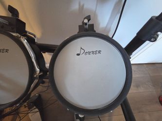 Electric drum set