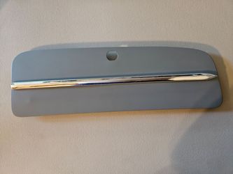 Vw bug convertible glove box door