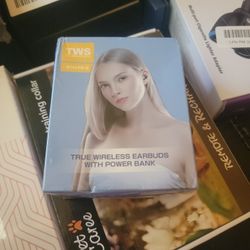 Earbuds With Power Bank