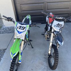 Dirt bikes 