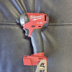 Milwaukee Impact Drill 