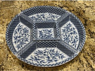 Blue and white lazy Susan