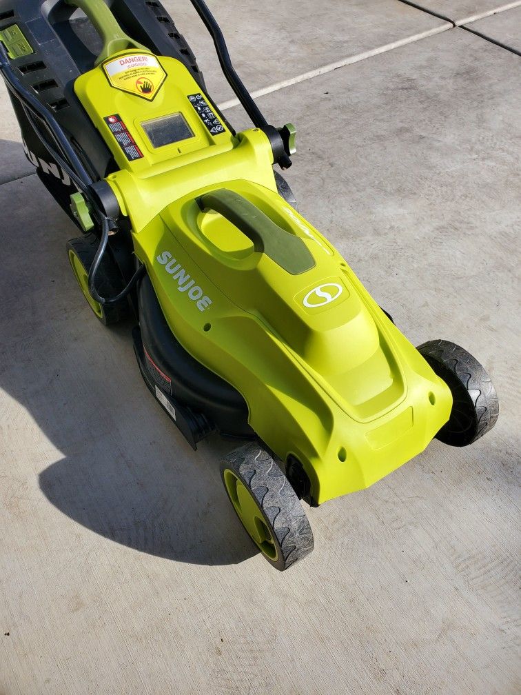 Electric Lawn Mower