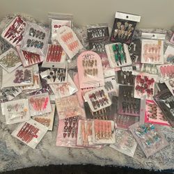 Acrylic Press On Nails 🎉 Homecoming 🎉 You Choose $3 +