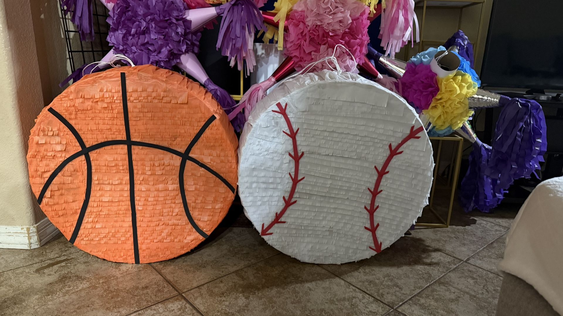 Pinata’s Deportes 🏀