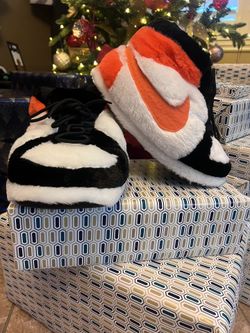 Xlarge Slippers - Fun Christmas Gift - Orange White 