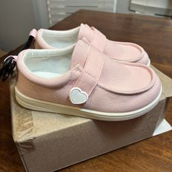 Wonder Nation Toddler Girls Pink School Shoe Size 9 Slip On Heart