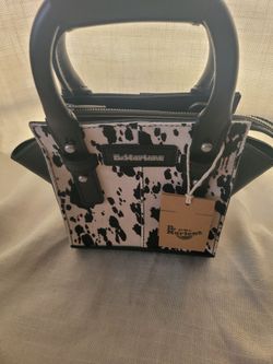 Dr.martens purse