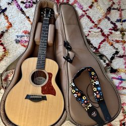 Taylor GS Mini Guitar with case, strap, tuner, capo
