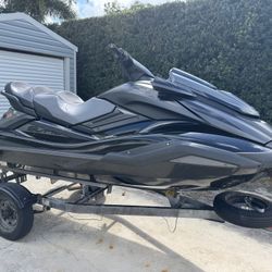 Yamaha 2021 SVHO  Three Seater Low Hours 