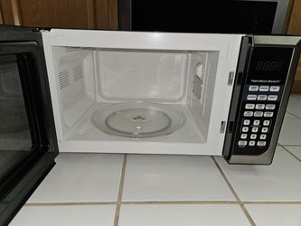  0.9 Cu. Ft. Stainless Steel Countertop Microwave Oven 19.02W x  15.6D x 11.06H 900W power/10 power levels : Home & Kitchen