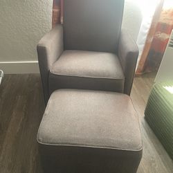 Rocker & Ottoman 
