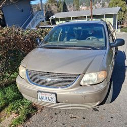 2002 Dodge Town And Country