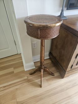 Wood Plant Stand