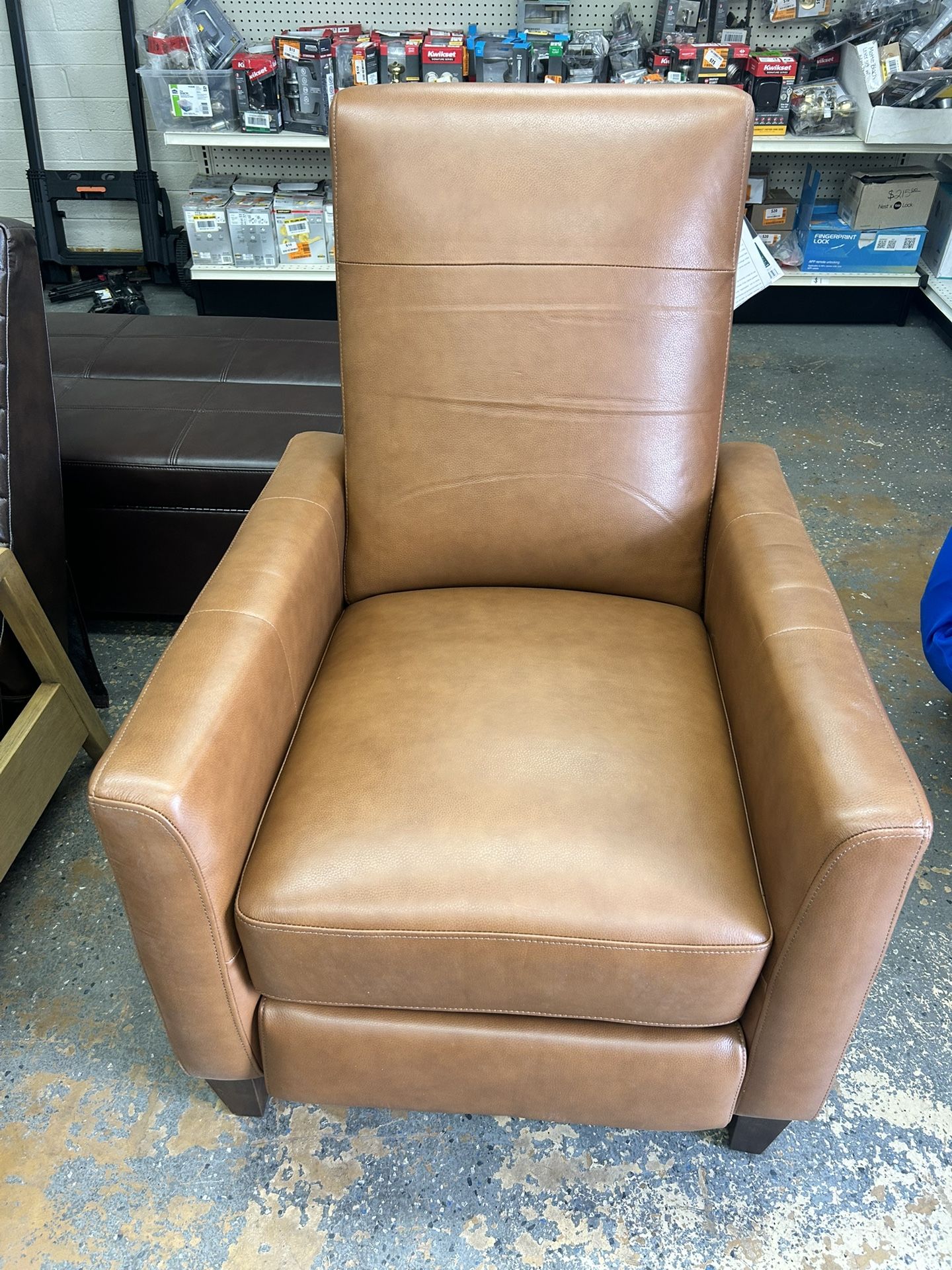 Barcalounger Ridgefield Leather Pushback Recliner