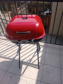 Americans walkabout charcoal grill ( Red).