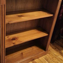 WOODEN BOOKSHELF 