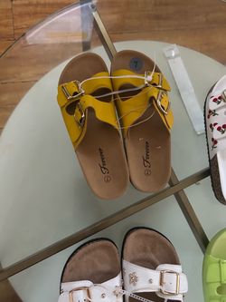 Sandals new size 7