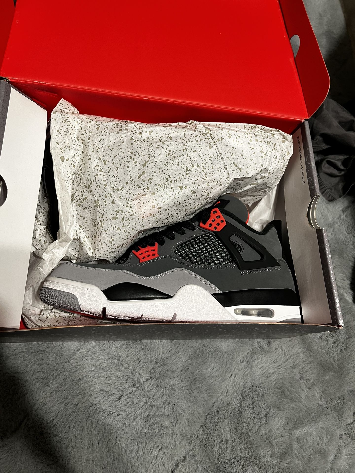 Jordan Retro 4s