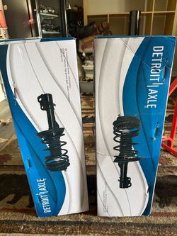 Detroit Axle Complete Strut Assembly Pair