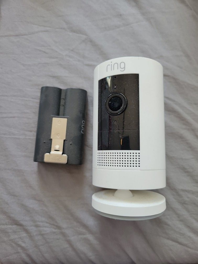 Ring Free Standing Battery Camera WiFi 