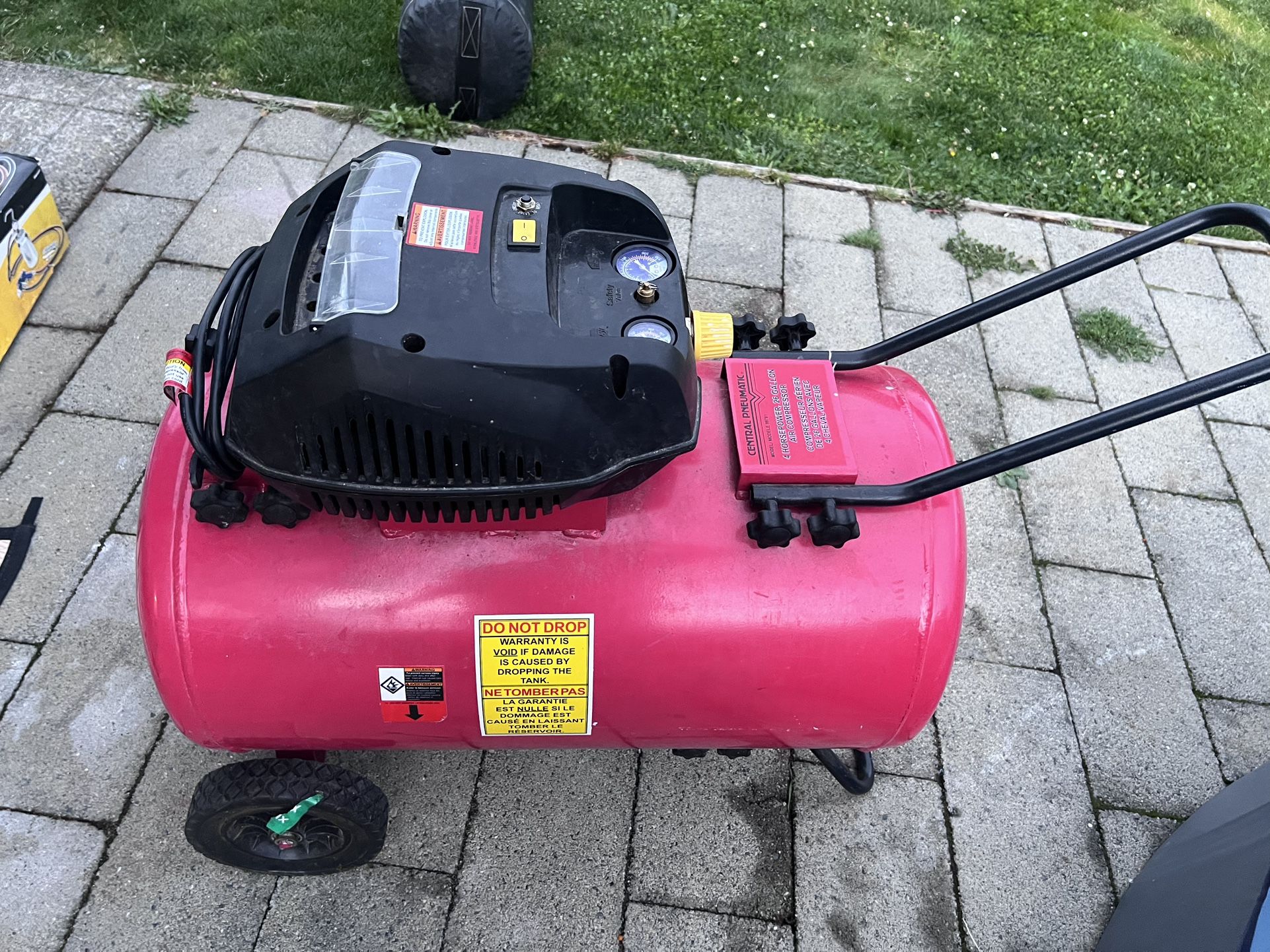 Air compressor 26 gallon