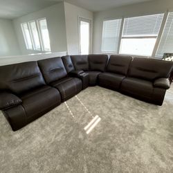 Sec- Couch